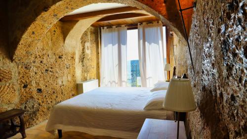 374la-cava-palazzo-pallotti-civita_di_bagnoregio_1