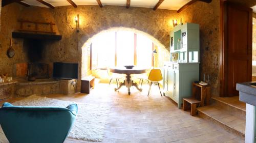 la-cava-palazzo-pallotti-civita_di_bagnoregio_9